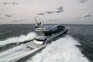 2024 galeon 700 sky power 9526242 20240830000747012 1 XLARGE
