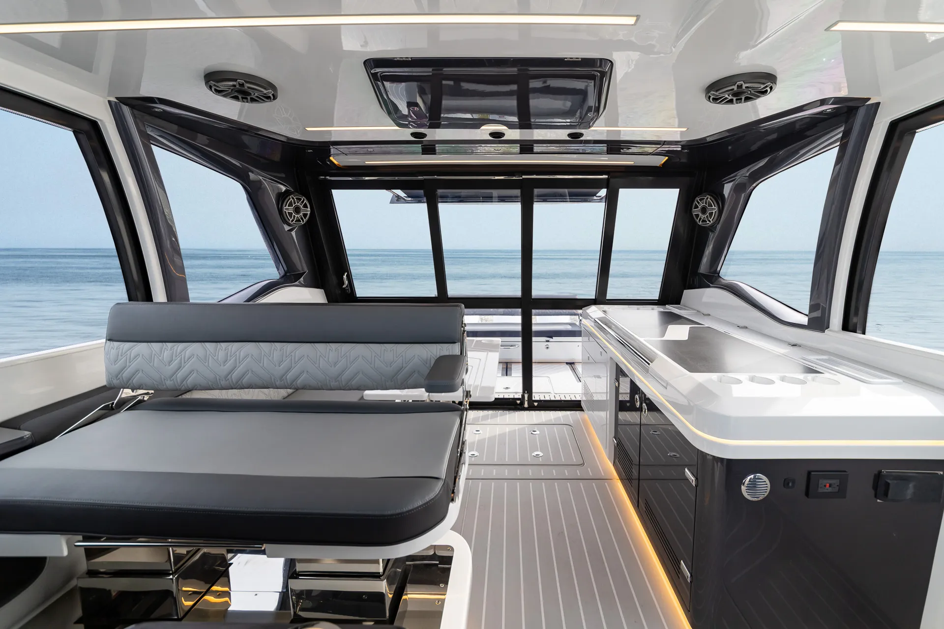 Galeon 375 GTO Interior with Closed Doors