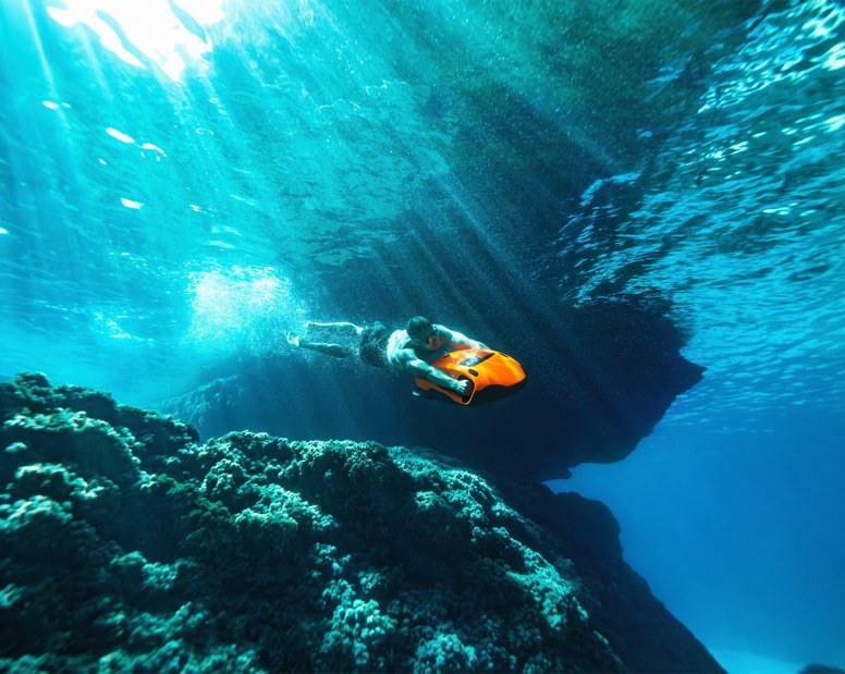 Seabob underwater
